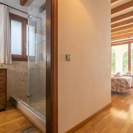 Mir Sa Des Pages Villa